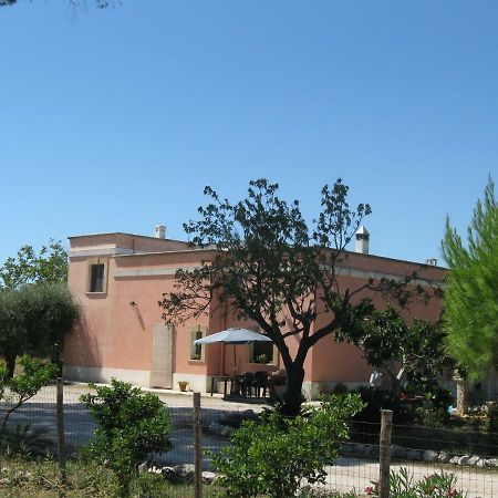 Villa Rita Bed & Breakfast Campi Salentina Extérieur photo